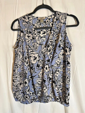LOFT Floral Sleeveless Blouse in Blue & Black Size Small Like New